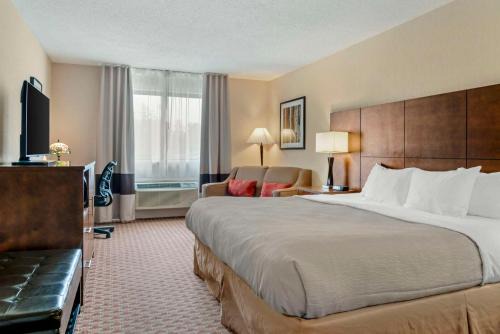 Quality Inn Saint Ignace I-75
