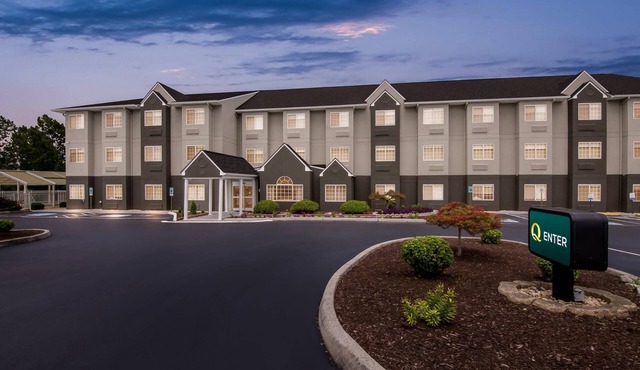 Quality Inn & Suites Bristol North