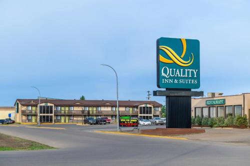 Quality Inn & Suites High Level