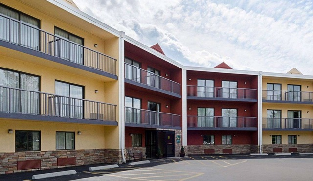 Quality Inn & Suites Worcester