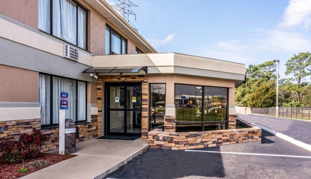 Quality Inn