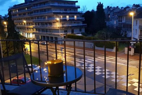 Quartier des emailleurs-T4 avec balcon et garage