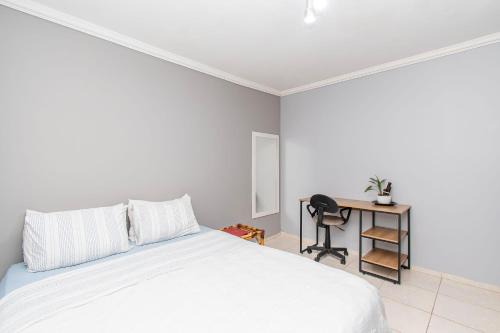 Quarto aconchegante no centro de Brasília