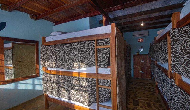 Quarto Compartilhado Misto com Ar Condicionado