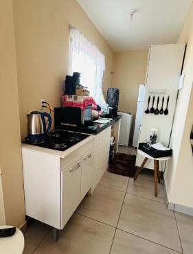 Quarto em apto, Florianópolis Sul da Ilha