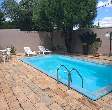 Quarto Individual Econômico Piscina Centro