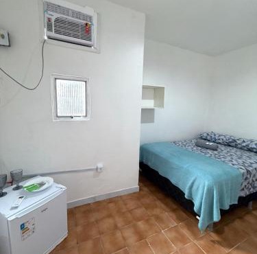 Quarto privado no centro 306