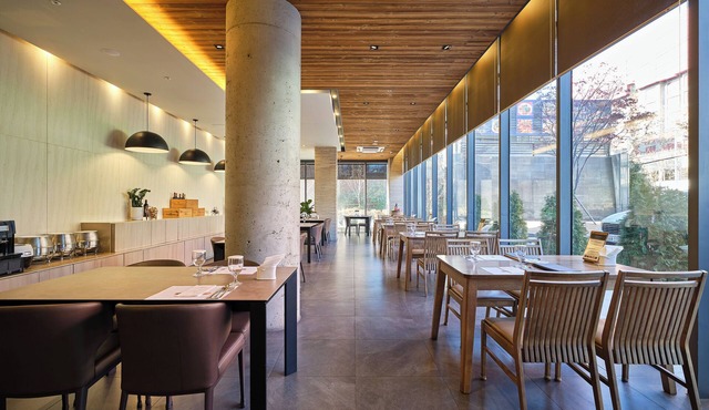 Queen Vell Hotel & Wedding