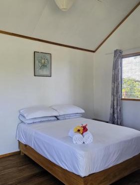 Queens Inn Studio Apartments