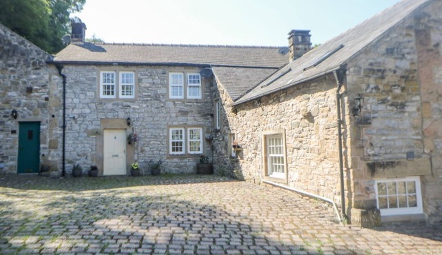 Querc, Stoney Middleton