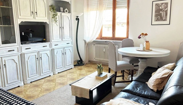 QuickHome Monviso - One Bedroom Apartment, Sleeps 4