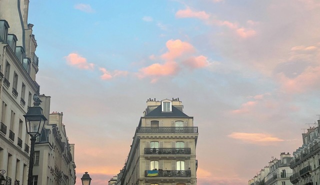 Quiet and Authentic Corner of the Marais