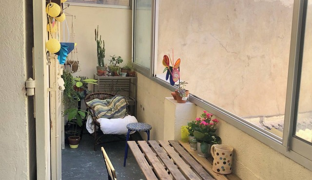 Quiet and bright cocoon, close to the town center and all amenities