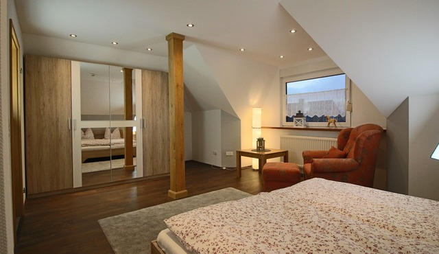 Quiet and central location for 1-4 people