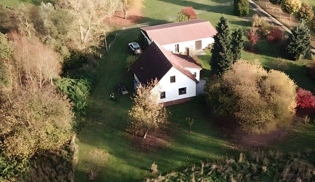 Quiet and Charming Holiday Home with Private Terrace, Garden, and Wi-Fi in Putbus
