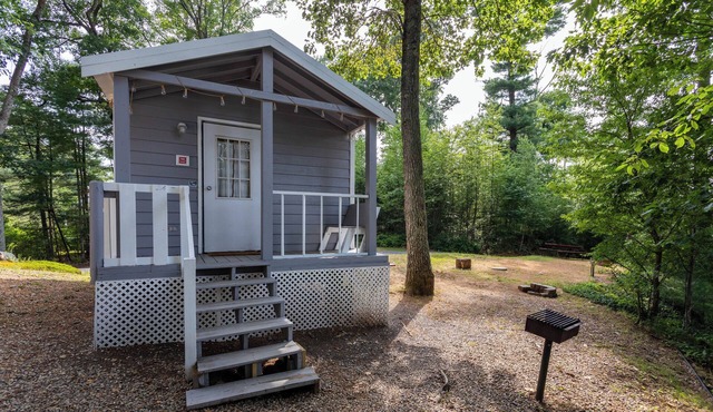 Quiet and Cozy Campground Cabin near the lake