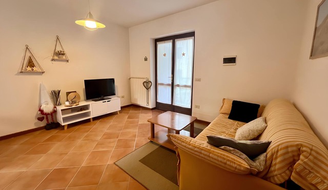 Quiet apartment in Monno-Passo del Mortirolo near Ponte di Legno-tonale