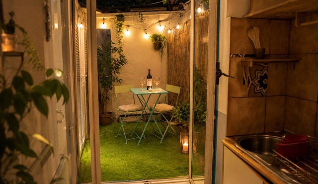 💚 Quiet atypical studio 32m² - Sunny courtyard - Cœur Marseille 6e