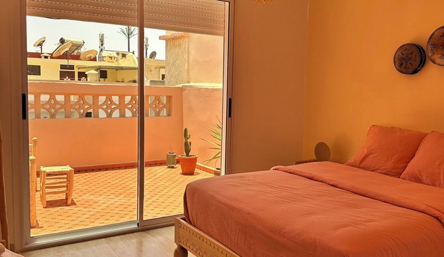 Quiet, bright apartment combining Moroccan craftsmanship and modern comfort.