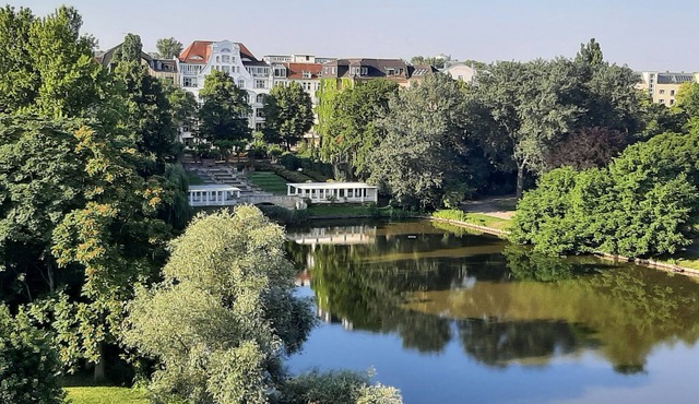 Quiet, central apartment in Berlin-Charlottenburg, balcony