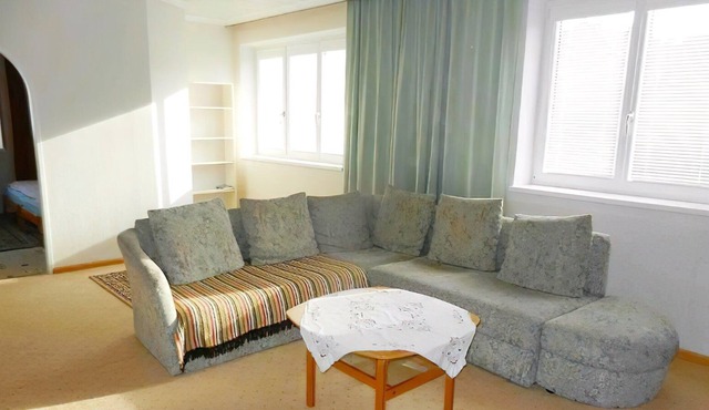 Quiet centrally located apartment