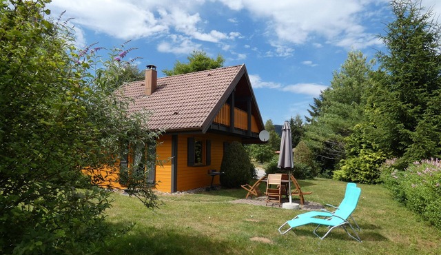 Quiet, Chalet "Le Pin" 3 CléVacances - 2 bedrooms-fireplace-wifi -