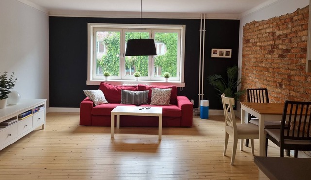Quiet, comfortable, good access to everything! Our haven in town!