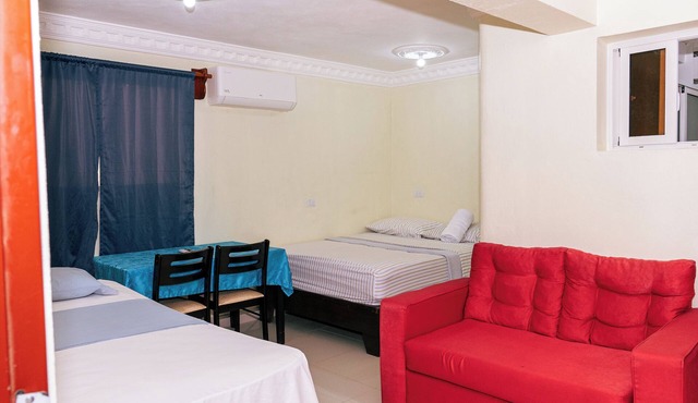 Quiet Double Room in Corales del Sur, Santo Domingo Este Close to the Airport