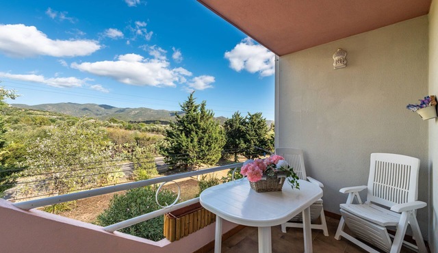 Quiet Holiday Apartment "Casa Dea72" Near the Beach with Air Conditioning & Terrace