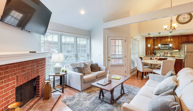 Quiet Jackson Condo: Near Hospitals & Colleges