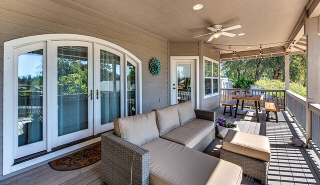 Quiet Murphys getaway steps away from 20+ wineries