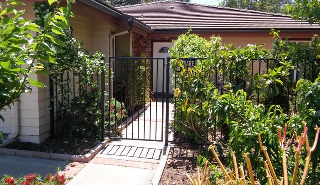 Quiet Private House 15 min to Beach