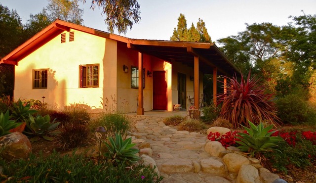 Quiet, Romantic, Montecito Retreat