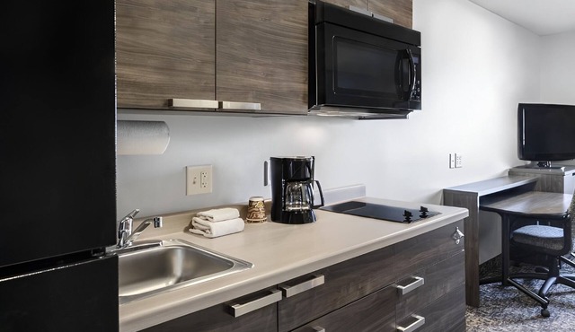 Quiet Space Ideal for Extended Stay Business Trips or Family Outings In Nampa