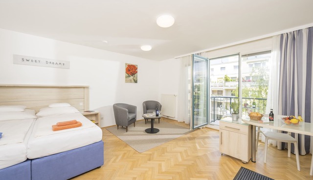 Quiet studio apartment with balcony