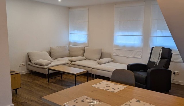 Quiet vacation apartment near Göppingen - close to nature & modern