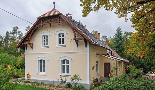 Quietly located family-friendly vacation apartment in a listed building