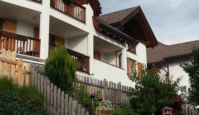 Quietly located vacation apartment with all-day sunshine