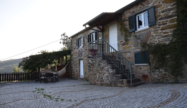 Quinta da Malhada - A. L. 14 km from Paiva Walkways