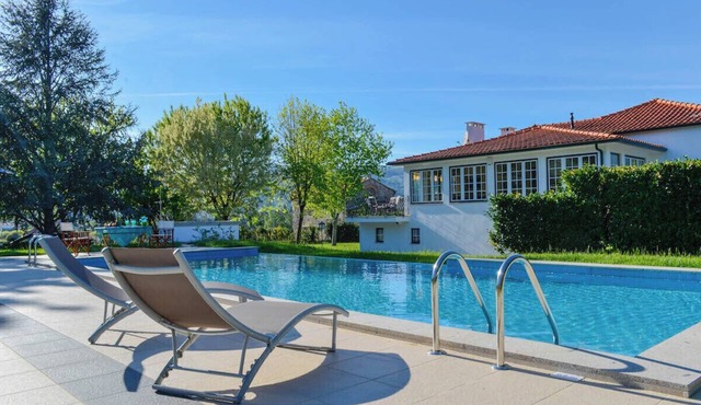 QUINTA DO MOSTEIRO:Charming refuge between history and nature