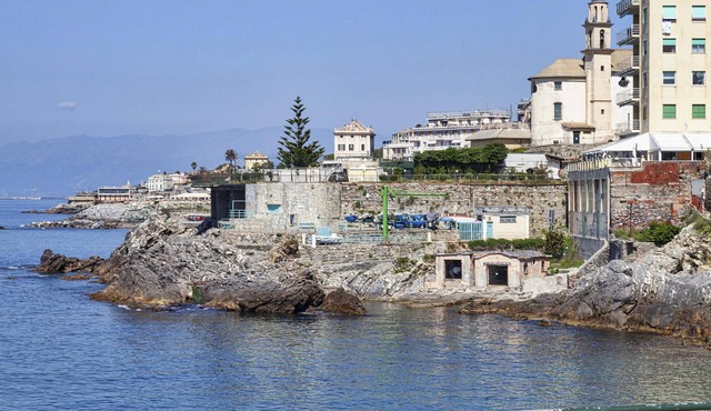 Quinto Seaview Apartment by Wonderful Italy