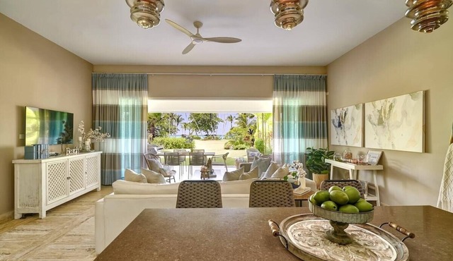 ®{The~Beach~Place} @PlayaBonita +WalktoBeach+Pool