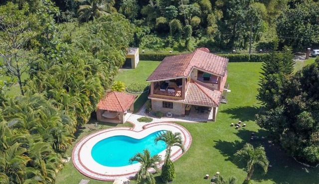 ®{Villa~Roseca~EcoLodge}@LosMogotes PoolFamily