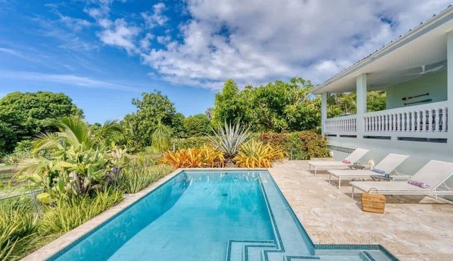 R Villa @ Steps Beach POOL Ocean View BOCCE Court