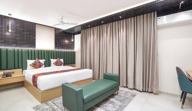 RAAYARA SUITE