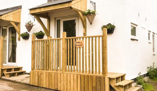 Rabbits Warren, 2 Single Bed Holiday Let in The Forest of Dean