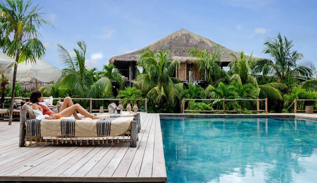 Radhoo Tulum