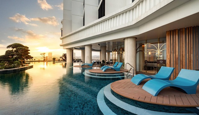 Radisson Blu Hotel, Ha Long Bay