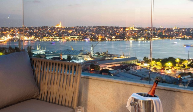 Radisson Blu Hotel Istanbul Pera