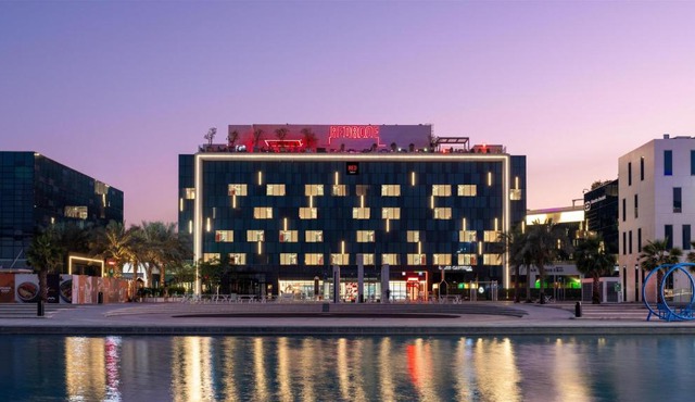 Radisson RED Dubai Silicon Oasis